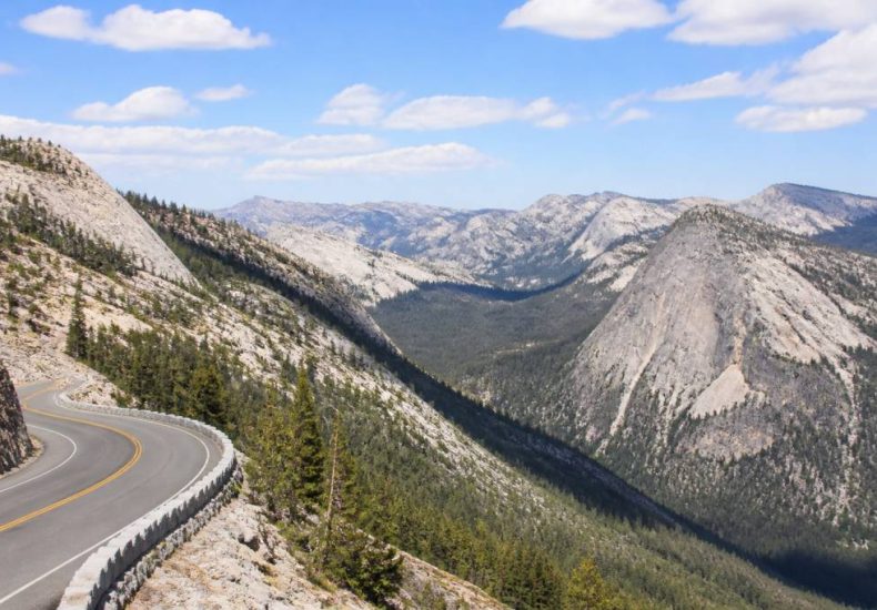 120 Tioga Pass travel guide for scenic road trips