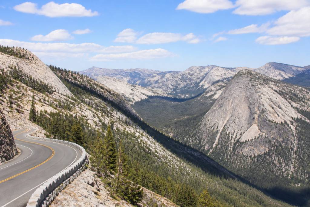 120 Tioga Pass travel guide for scenic road trips